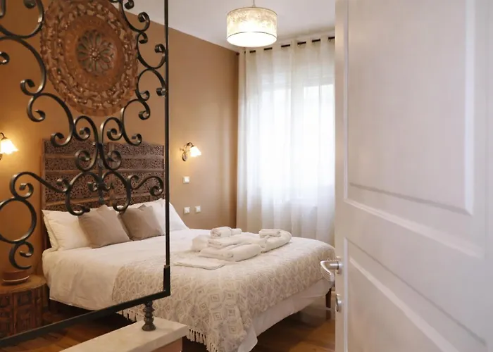 Meraki - Centre Private Bathroom בית הארחה
